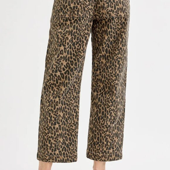 RISEN Full Size Mid Rise Crop Relaxed Jeans Plus Size - Picture 5 of 6